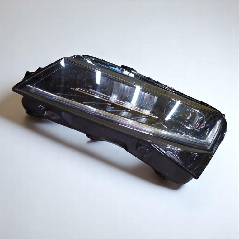 Frontscheinwerfer Skoda Superb III 3V1941015D Links Scheinwerfer Headlight