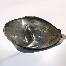 Laden Sie das Bild in den Galerie-Viewer, Frontscheinwerfer Mercedes-Benz W251 A2515451212 Links Scheinwerfer Headlight