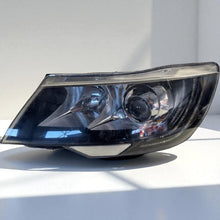 Laden Sie das Bild in den Galerie-Viewer, Frontscheinwerfer Skoda Superb II 3T1941015H Xenon Links Scheinwerfer Headlight