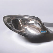 Laden Sie das Bild in den Galerie-Viewer, Frontscheinwerfer Mercedes-Benz Citan W415 A4158202300 Rechts Headlight