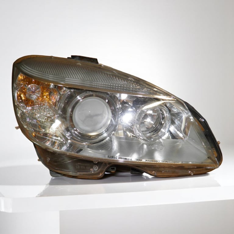 Frontscheinwerfer Mercedes-Benz W204 A2048203059 Xenon Rechts Headlight SCH2787216006py