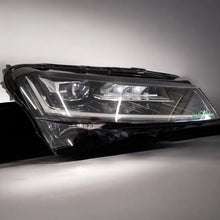 Laden Sie das Bild in den Galerie-Viewer, Frontscheinwerfer Skoda Superb III Full LED Rechts Scheinwerfer Headlight