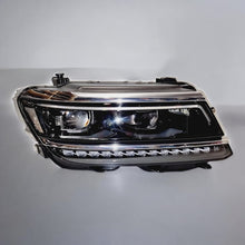 Load image into Gallery viewer, Frontscheinwerfer VW Tiguan 5NB941082D Rechts Scheinwerfer Headlight