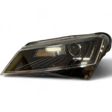 Load image into Gallery viewer, Frontscheinwerfer Skoda Superb III 3V1941015B LED Ein Stück (Rechts oder Links)