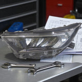 Frontscheinwerfer Toyota V Full LED Links Scheinwerfer Headlight