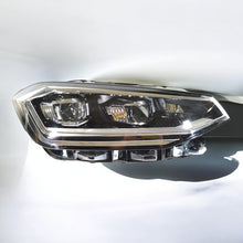 Laden Sie das Bild in den Galerie-Viewer, Frontscheinwerfer VW Sportsvan 517941036 Rechts Scheinwerfer Headlight