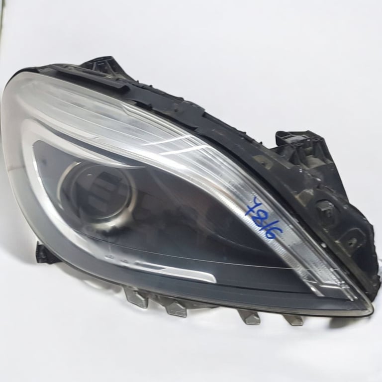 Frontscheinwerfer Mercedes-Benz W246 A2468207461 Rechts Scheinwerfer Headlight SCH3291398193ls