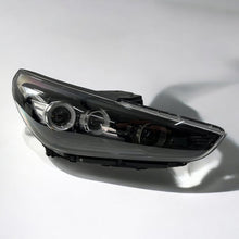 Load image into Gallery viewer, Frontscheinwerfer Hyundai I30 III G4921-21060 Full LED Rechts Headlight