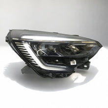 Laden Sie das Bild in den Galerie-Viewer, Frontscheinwerfer Renault Clio V 260109379R Full LED Rechts oder Links