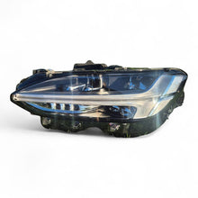 Load image into Gallery viewer, Frontscheinwerfer Volvo S90 II V90 32404739 LED Ein Stück (Rechts oder Links) SCH8858242404ew