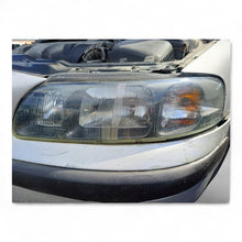 Load image into Gallery viewer, Frontscheinwerfer Volvo S60 DWVS000111 Links Scheinwerfer Headlight SCH3320908035ql