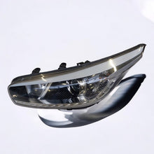 Load image into Gallery viewer, Frontscheinwerfer Kia Ceed 92101700 LED Links Scheinwerfer Headlight