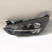 Laden Sie das Bild in den Galerie-Viewer, Frontscheinwerfer Ford Focus MX7B-13E015-EB FULL LED Links Headlight