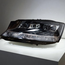 Laden Sie das Bild in den Galerie-Viewer, Frontscheinwerfer Skoda Fabia III 6V1941015E LED Links Scheinwerfer Headlight