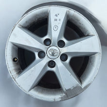 Laden Sie das Bild in den Galerie-Viewer, 1x Alufelge 16 Zoll 7.0&quot; 5x114.3 Toyota Rav 4 Ii Rim Wheel