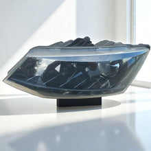 Load image into Gallery viewer, Frontscheinwerfer Skoda Fabia III 6V1941015B Links Scheinwerfer Headlight