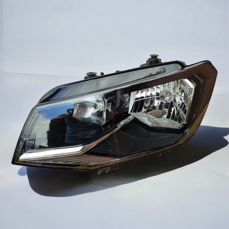 Frontscheinwerfer VW Caddy III 2K1941015B Links Scheinwerfer Headlight