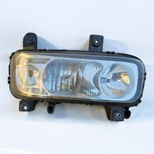 Load image into Gallery viewer, Frontscheinwerfer Mercedes-Benz A9738202761 Rechts Scheinwerfer Headlight