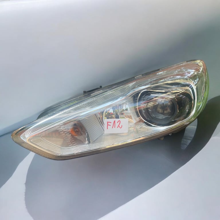 Frontscheinwerfer Ford Focus Links Scheinwerfer Headlight