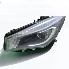 Laden Sie das Bild in den Galerie-Viewer, Frontscheinwerfer Mercedes-Benz Cla A1179065100 Bi-Xenon Links Headlight SCH8179782224km