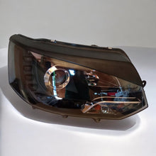 Laden Sie das Bild in den Galerie-Viewer, Frontscheinwerfer VW T5 LED Rechts Scheinwerfer Headlight