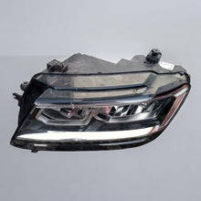 Laden Sie das Bild in den Galerie-Viewer, Frontscheinwerfer VW Tiguan 5NB941035E LED Links Scheinwerfer Headlight