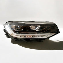 Laden Sie das Bild in den Galerie-Viewer, Frontscheinwerfer VW T-Cross 2GM941036B LED Rechts Scheinwerfer Headlight