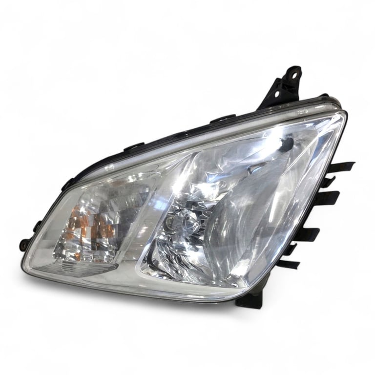 Frontscheinwerfer Toyota Prius LORK-729-17711 Ein Stück (Rechts oder Links)