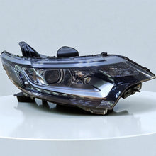 Laden Sie das Bild in den Galerie-Viewer, Frontscheinwerfer Mitsubishi Outlander III ECM921-22A20 Rechts Headlight SCH2293649992pk