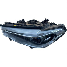 Laden Sie das Bild in den Galerie-Viewer, Frontscheinwerfer BMW 5 G31 G30 9879479-02 Laser Ein Stück (Rechts oder Links) SCH5490796164hw