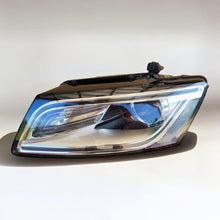 Load image into Gallery viewer, Frontscheinwerfer Audi Q5 8R0941005C LED Links Scheinwerfer Headlight