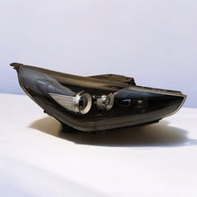 Load image into Gallery viewer, Frontscheinwerfer Hyundai I30 G4921-21060 Rechts Scheinwerfer Headlight