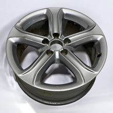 Laden Sie das Bild in den Galerie-Viewer, 1x Alufelge 17 Zoll 7.5&quot; 5x112 45ET Silber 8K0601025 Audi A4 B8 Rim Wheel