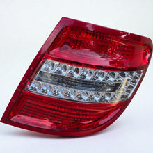 Load image into Gallery viewer, Rückleuchte Mercedes-Benz 2048204064R Rechts Rearlight