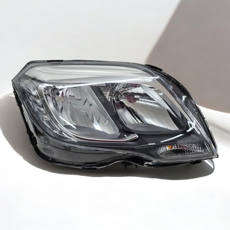 Frontscheinwerfer Mercedes-Benz X204 W204 A2048201039 Rechts Headlight