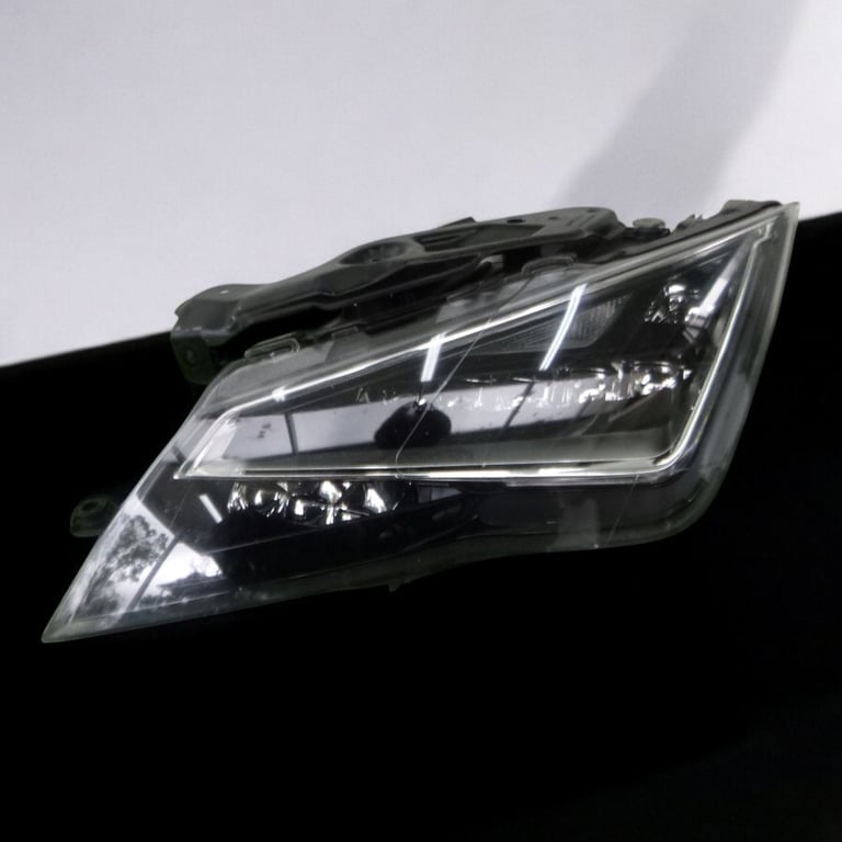 Frontscheinwerfer Seat Leon 5F1941007E LED Links Scheinwerfer Headlight