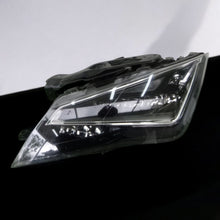 Laden Sie das Bild in den Galerie-Viewer, Frontscheinwerfer Seat Leon 5F1941007E LED Links Scheinwerfer Headlight