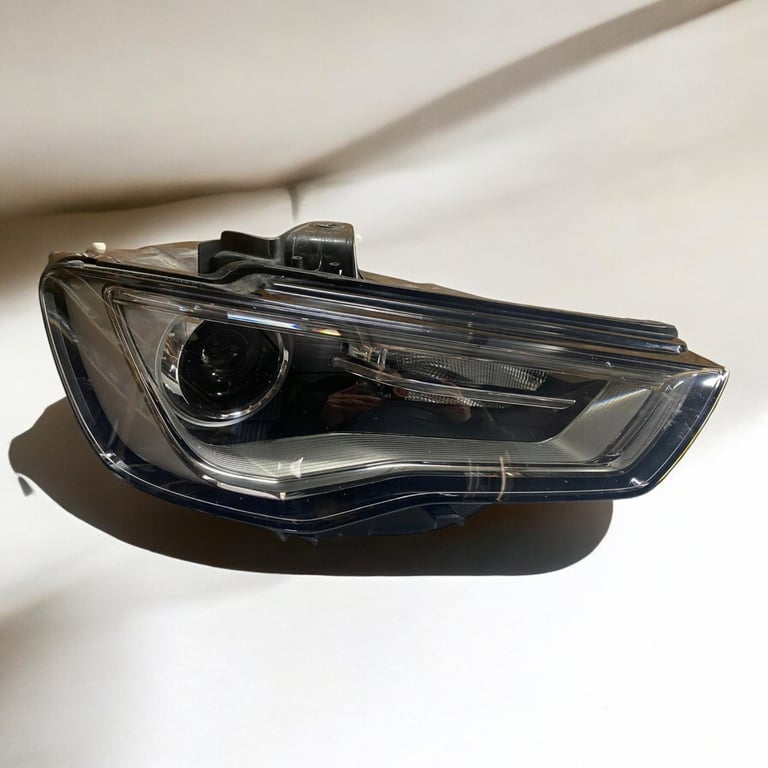 Frontscheinwerfer Audi A3 8V0941006C Xenon Rechts Scheinwerfer Headlight