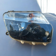 Laden Sie das Bild in den Galerie-Viewer, Frontscheinwerfer Dacia Duster 260107466R Rechts Scheinwerfer Headlight