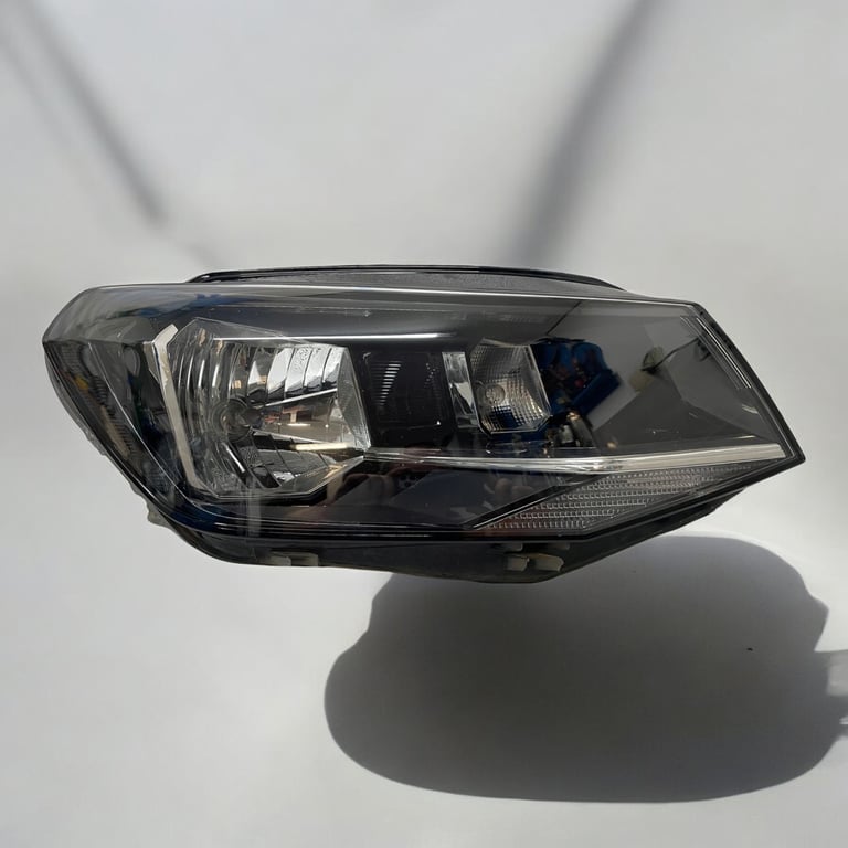 Frontscheinwerfer VW Caddy Halogen Rechts Scheinwerfer Headlight SCH1675115544zn