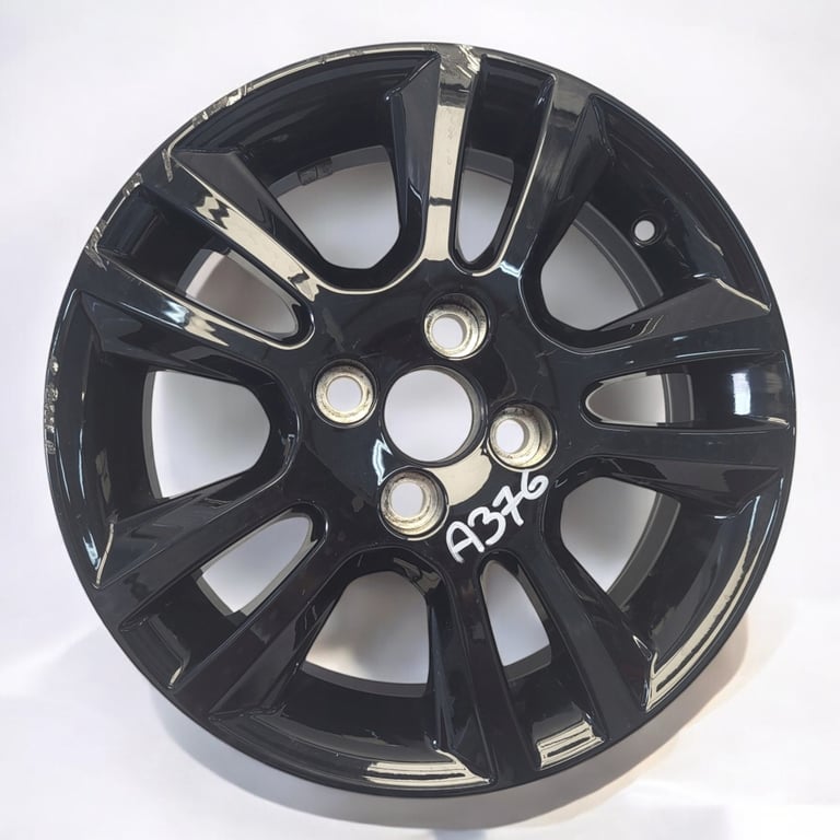 1x Alufelge 15 Zoll 4.5" 4x100 35ET Glanz Schwarz PW457-0H007 Toyota Aygo