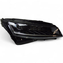 Load image into Gallery viewer, Frontscheinwerfer Skoda Superb III 3V1941016D LED Rechts Scheinwerfer Headlight