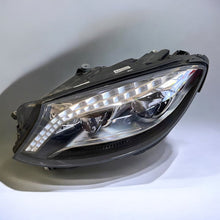 Load image into Gallery viewer, Frontscheinwerfer Mercedes-Benz 2229069002 Links Scheinwerfer Headlight