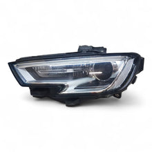Load image into Gallery viewer, Frontscheinwerfer Audi A3 8V0941005E Xenon Ein Stück (Rechts oder Links) SCH6113065336av