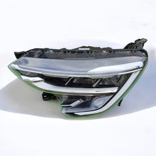 Laden Sie das Bild in den Galerie-Viewer, Frontscheinwerfer Renault Arkana 260602566R Links Scheinwerfer Headlight