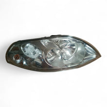 Laden Sie das Bild in den Galerie-Viewer, Frontscheinwerfer Renault Master III 1EB01011731 260603994R Rechts Headlight SCH1709089964sm