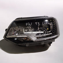 Load image into Gallery viewer, Frontscheinwerfer VW T5 7E5941015C Xenon Links Scheinwerfer Headlight