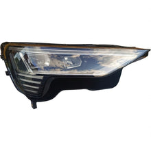Laden Sie das Bild in den Galerie-Viewer, Frontscheinwerfer Audi E-Tron 4KE941040 Full LED Rechts Scheinwerfer Headlight SCH1270957664wg