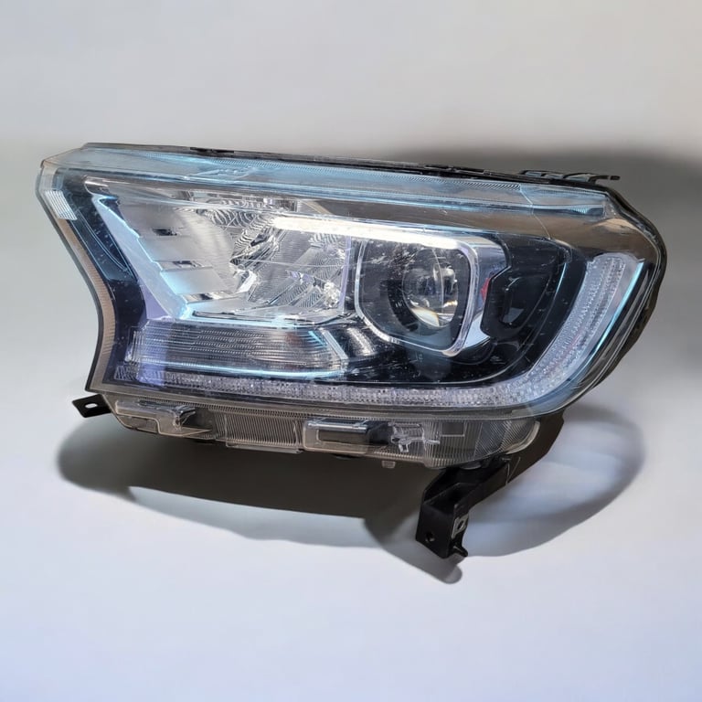 Frontscheinwerfer Ford Ranger JB3B-13E015 Links Scheinwerfer Headlight