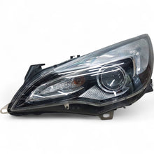 Laden Sie das Bild in den Galerie-Viewer, Frontscheinwerfer Opel Astra J 39027951 LE10A6241 Ein Stück (Rechts oder Links) SCH6679770487jc